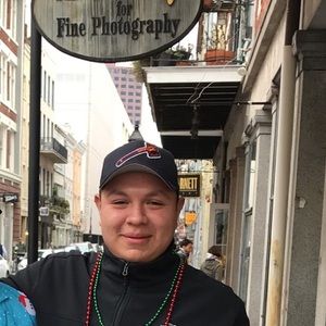 Meet your Posher, Rolando